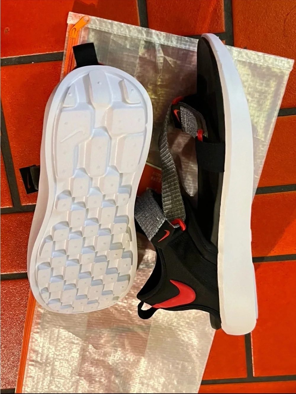 Nike Vista Sandals NA Black/Red-White DJ6606-002